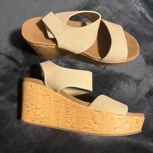 Skechers Elegant Cream Wedge Sandals